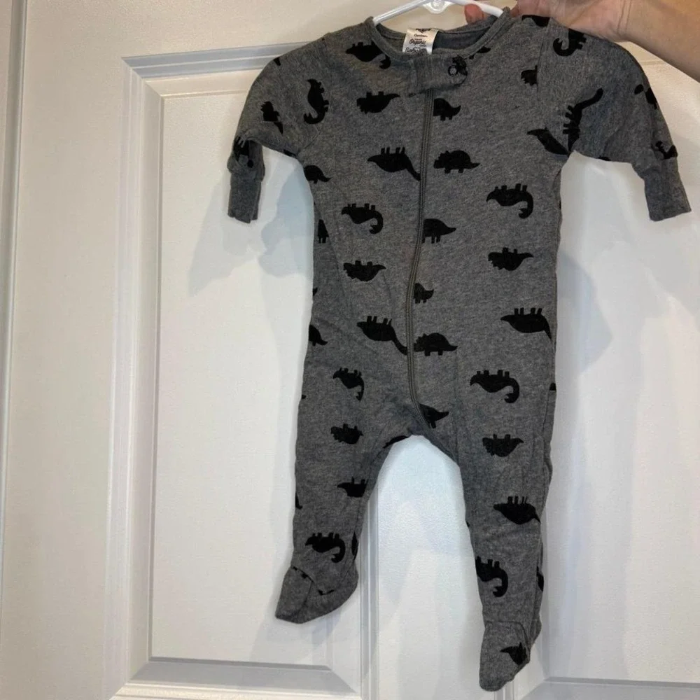 Gerber Boys Dinosaur Zip‎ Pajamas Size 0-3 Months
